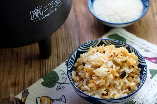 双蔬腊牛肉焖饭