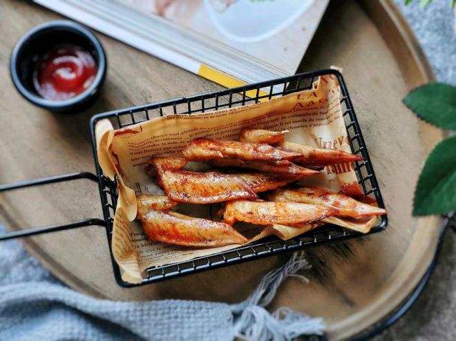 藤椒味烤鸡翅尖