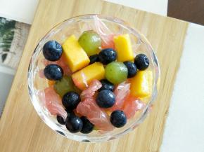 所有的水果都通通都放到一起。