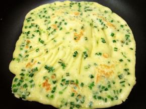 翻面再小火烙2分钟即可