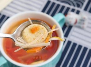 番茄金针豆腐汤成品图