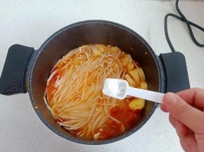 再加入一勺糖