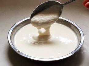 成这种程度，我做的雪媚娘皮，口感软糯，入口即化的秘诀就在，我没有加粘米粉，单纯的选用了糯米粉，水多了不成型，水少了，饼皮会过硬影响口感。