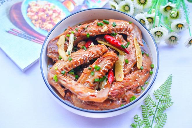 电饭煲卤鸭翅