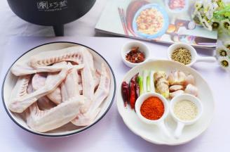 准备好所有食材。