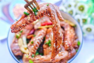 出游也可以带上。