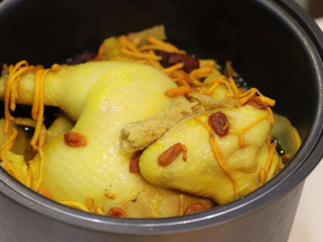 电饭煲版汽锅鸡