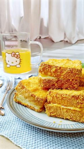 爆浆了，搭配一杯果汁好满足！