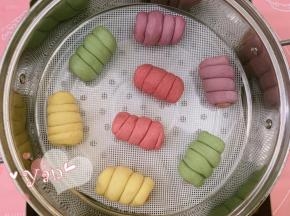 全部做好盖上锅盖放温暖处发酵20分钟。