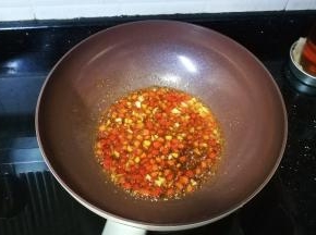 拌均匀试味再调整