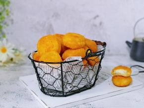 配一杯咖啡，下午茶也极好。