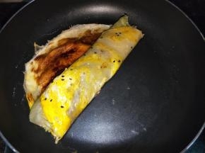 卷起来。
