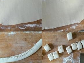 趁着炖煮来做油卷。面团先擀成一个大薄片，涂抹一层食用油，卷起来捏紧收口，切成小剂子。