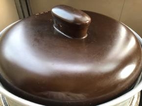 关火后焖2分钟，（蒸的时间长短随馒头的大小来决定）
