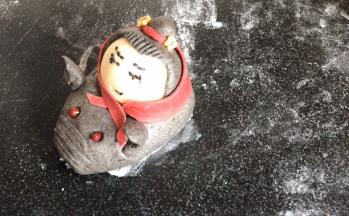 围在媳妇的脖子上