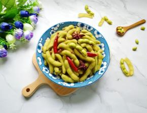 这个是泡了三个小时以后的毛豆。