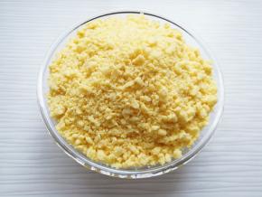 这是压好的绿豆蓉，这样其实就可以炒了。