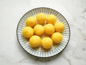 揉成团可以做点心啦！