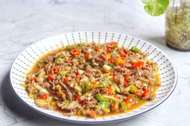 小炒牛肉
