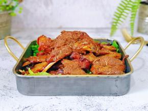 香嫩的羊排出炉啦！