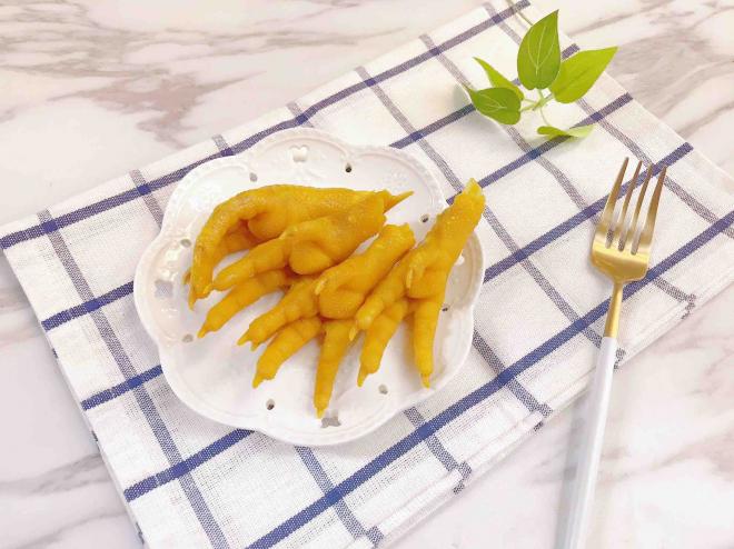 越啃越香的盐焗凤爪