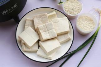 准备好所有食材。