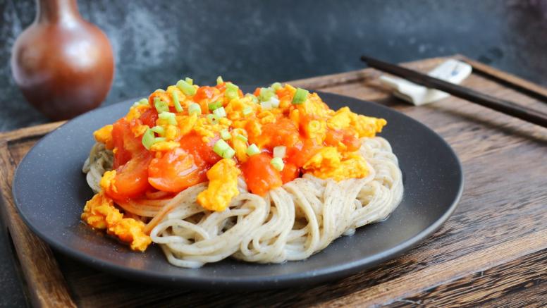 西红柿鸡蛋盖浇面