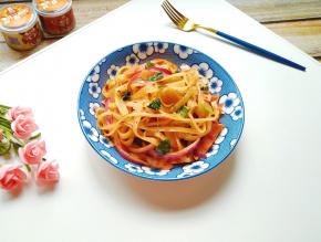 感觉冷面炒着更好吃。