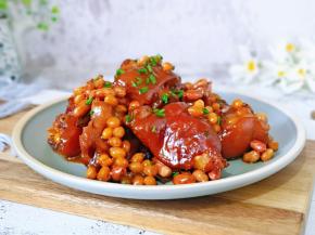 黄豆油油糯糯的特别香。