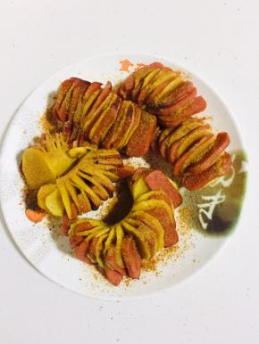 撒上适量的烧烤料！