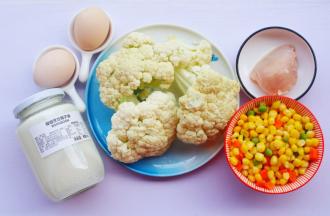 准备好所有食材。