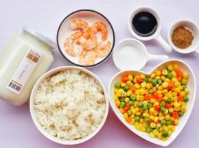 准备好所有食材。