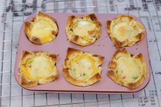 出炉后脱模，趁热吃哦！