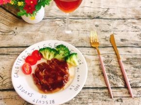 再来一杯酒，边吃边喝生活不要太惬意哦！