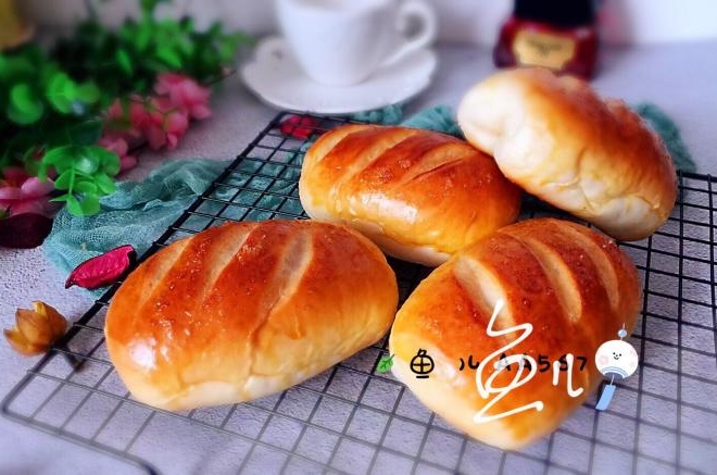 牛奶面包