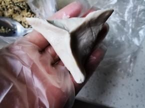包成三角形状