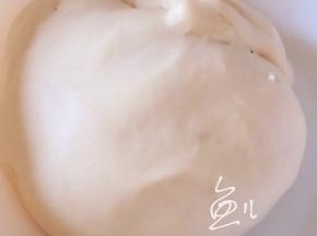 面团发酵至两倍大