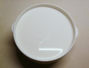 将所有牛奶依次完成并搅拌均匀