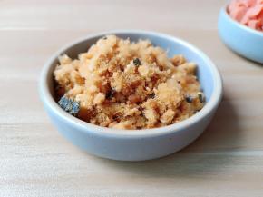 肉松夹在面包里面特别好吃。