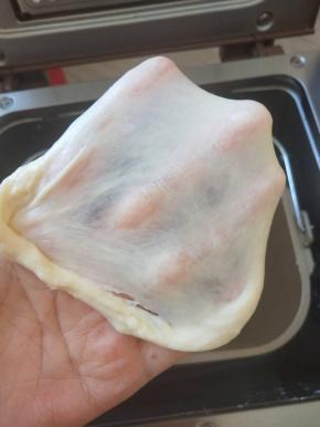 4、揉成完全阶段，出薄膜为止。