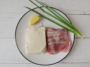 准备好所有的食材。
