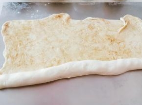 从一头卷起来
