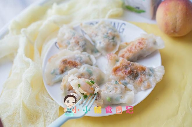 12个月以上辅食香煎三鲜饺子