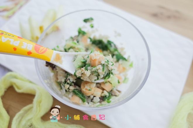 12个月以上鳕鱼肠香菇粒粒面