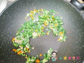 最后加入青菜叶混合