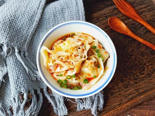 香菇黑木耳肉馄饨