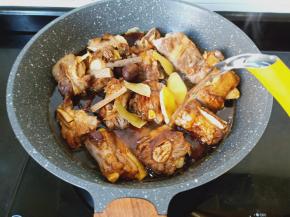 加上适量的清水。