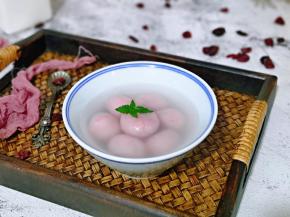 酸甜可口的蔓越莓汤圆，好吃极了。