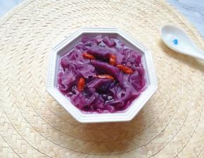 继续小火熬5分钟关火出锅。