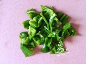 青椒切块